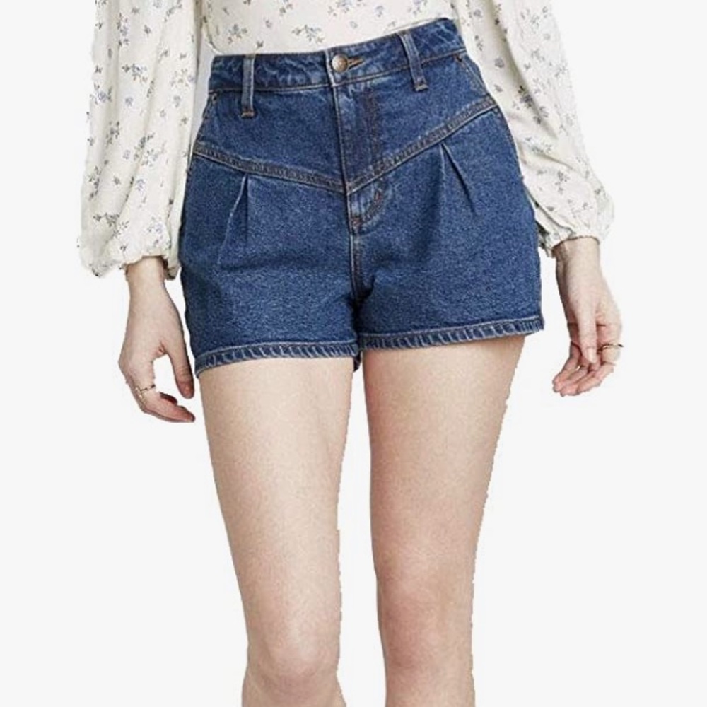 Vintage Wild Fable High-Rise Yoke Front Jean Shorts Size 6